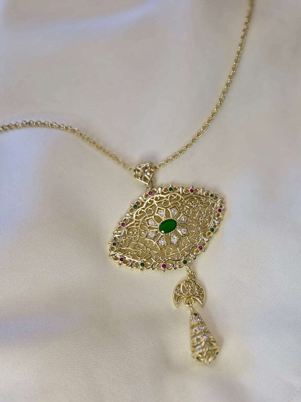 Collier beldi