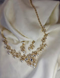Parure perlée