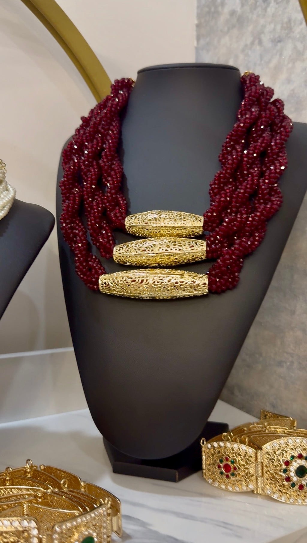 Collier beldi