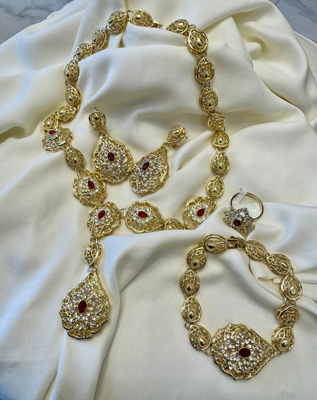 Parure doré