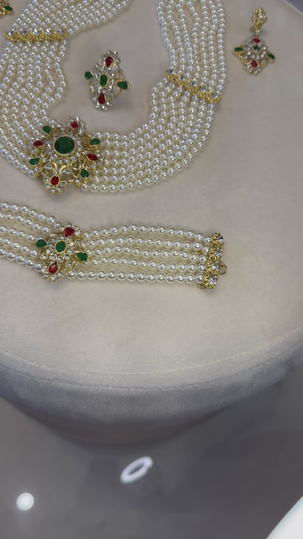 Parure beldia perlée