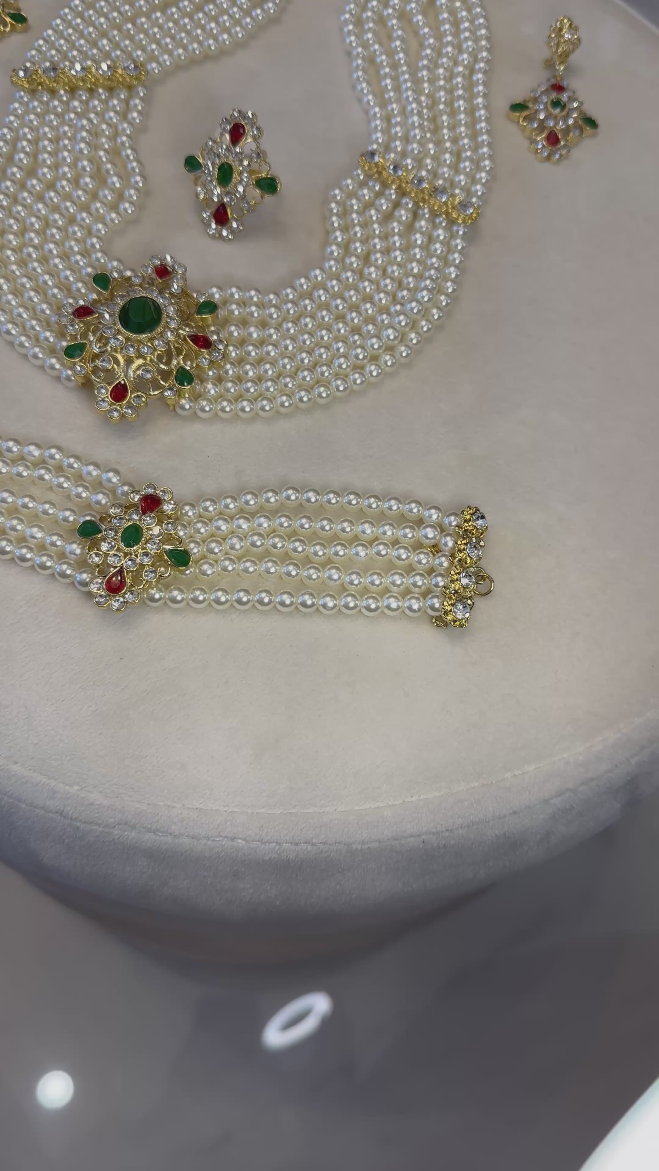 Parure beldia perlée